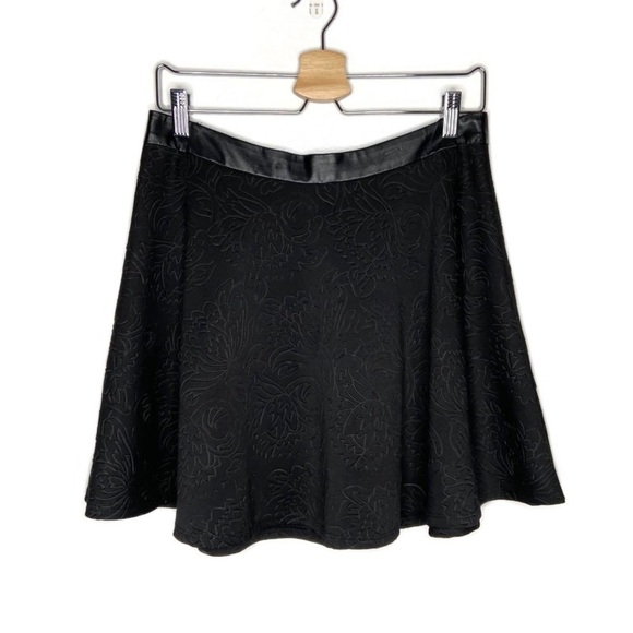 Lush Black Embossed Floral Skater Circle Skirt - Picture 1 of 9